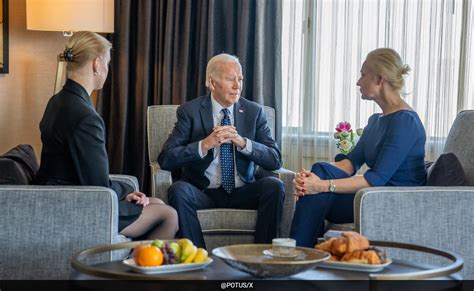 Alexei Navalny Death Joe Biden Met With Putin Critic Alexei Navalny