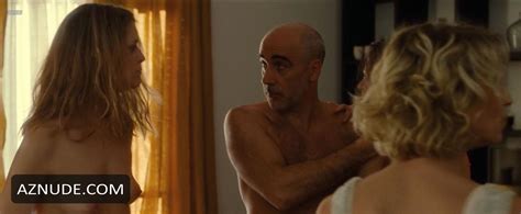 FLORIANE MULLER Nude AZNude