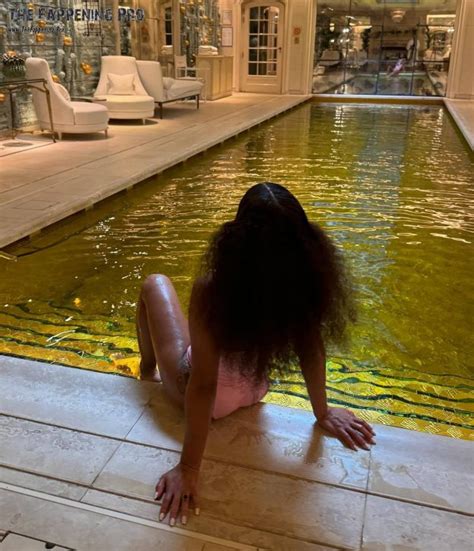 Christina Milian Sexy In Revealing Bikini 5 Photos The Fappening