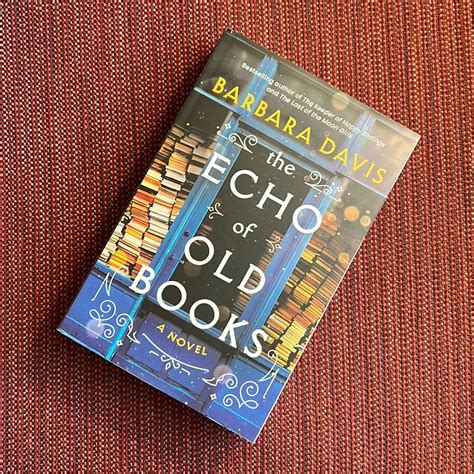 The Echo of Old Books by Barbara Davis, Paperback | Pangobooks