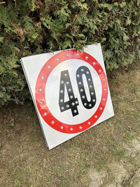 Led знак за скорост 40 с соларен панел гр. София Разсадника • OLX.bg
