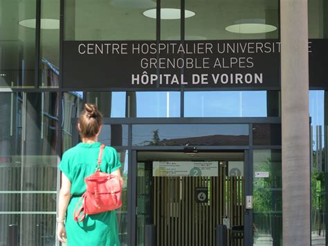 Voiron Prise en charge du cancer du sein des ambitions pour lhôpital