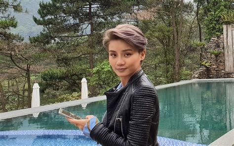 Qu Nh Chi Khoe V P G I C M V I Bikini