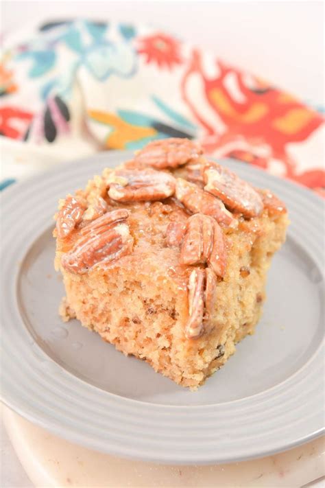 Pecan Praline Cake Recipe Praline Cake Delicious Desserts Pecan