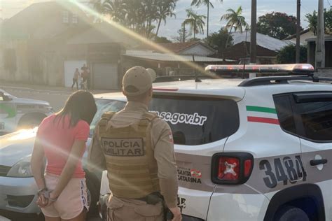 Casal é preso drogas entorpecente estava escondido na vagina da mulher TopElegance