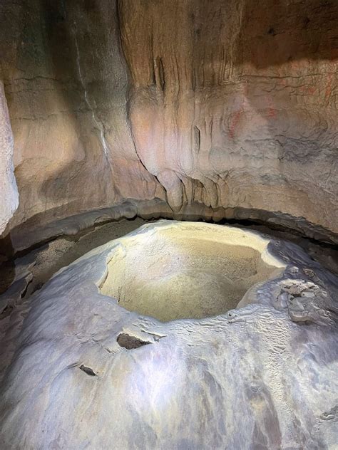 Wild Cave Tour — Bluff Dwellers Cave
