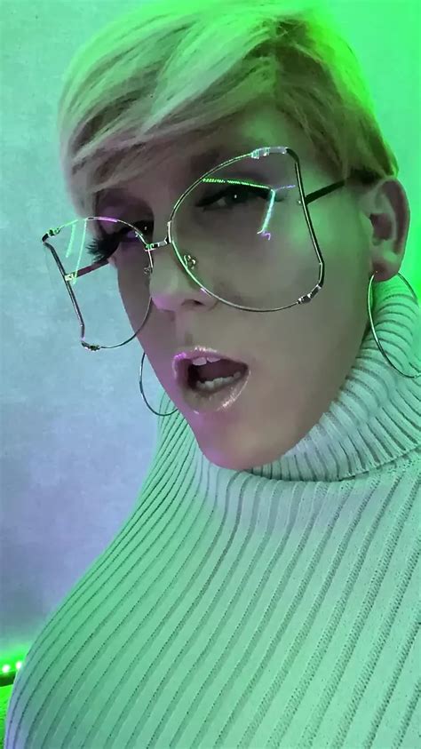 Sweater Dress Mess Extended Clip Shemale Amateur Porn Feat Syn Thetic Xhamster