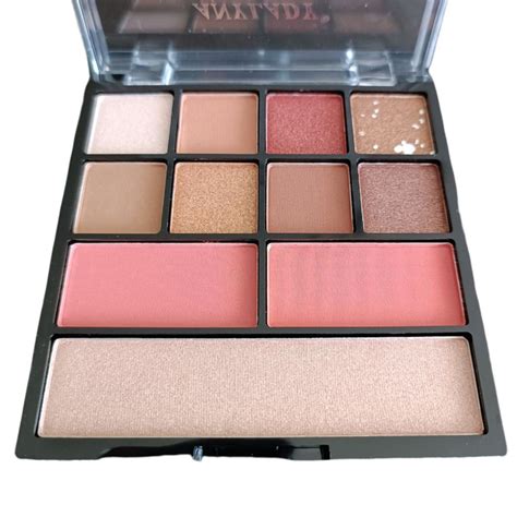 Palette De Maquillage Ultra Nude Yeux Et Visage Couleurs X Cm R