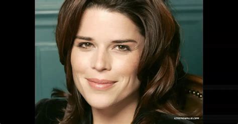 Нив Кэмпбелл...