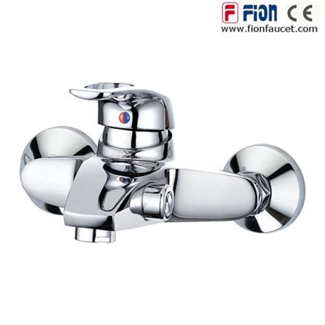 Surface Mounted Popular Design Hot And Cold Water Bath Shower Mixer F China Bath Shower