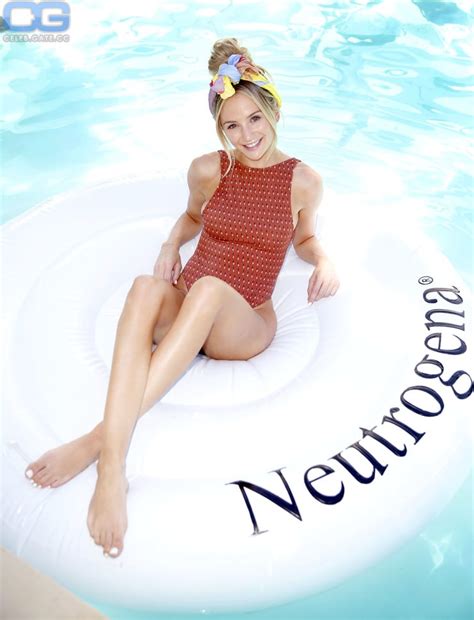 Lauren Bushnell Nude Pictures Onlyfans Leaks Playboy Photos Sex Scene Uncensored