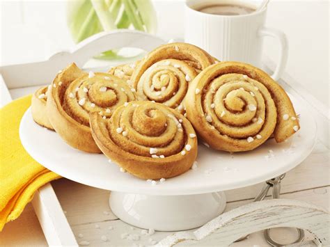 Süße Schnecken aus Hefeteig Rezept EAT SMARTER