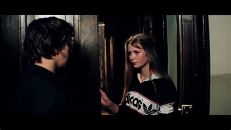 Курьер. Поверь в удачу и любовь... . - YouTube