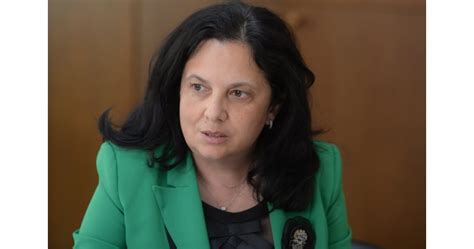 Коя е Мария Павлова, предложена за правосъден министър