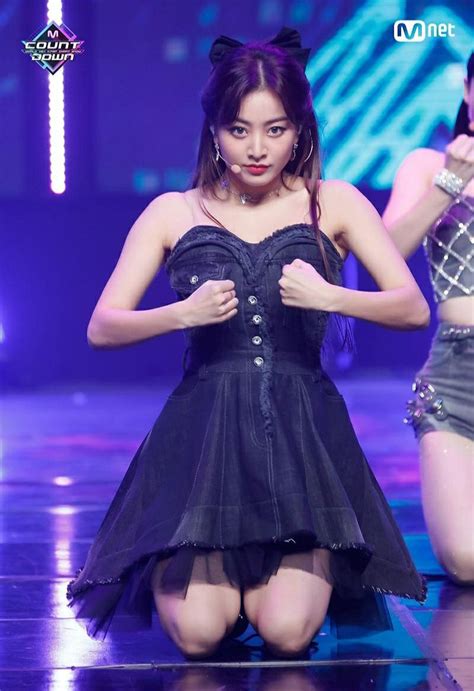 201105 Jihyo I Can T Stop Me MCountdown Momo Kpop Girl Groups