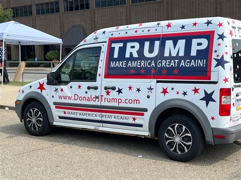 Trump joins JD Vance at Youngstown rally | WKBN.com