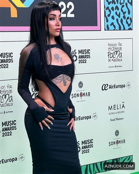 Maria Becerra Stunning Look At Los Music Awards Wearing An Amazing Hot Black Dress Aznude