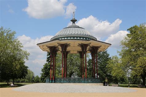 Shadows And Light Clapham Common