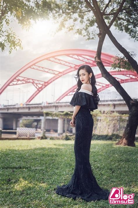 Hot girl thị phi Thúy Vi gây choáng với hình ảnh đầy trưởng thành trong bộ ảnh mới Titanic