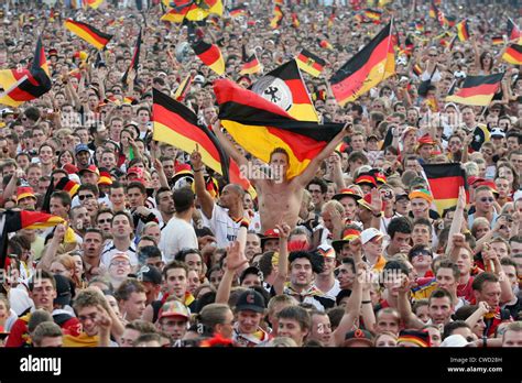 Berlin, Germany fans in the fan zones Stock Photo - Alamy