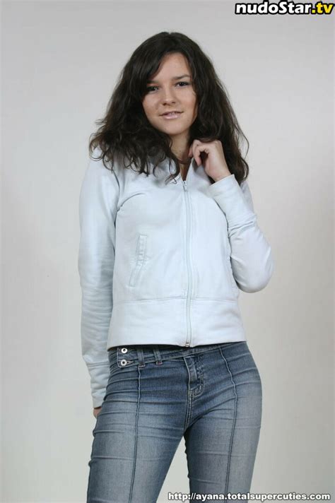 Elizabethmarxs Totalsupercuties Nude OnlyFans Photo Nudostar TV