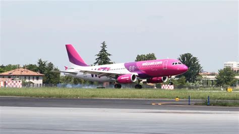 Nuove Rotte Dall Aeroporto Marconi Voli Wizzair Per Kiev