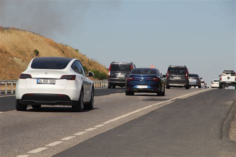 Tekirdağ İstanbul kara yolunda bayram tatili dönüş yolculuğu başladı