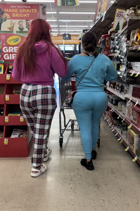 Yes I Am Filming Your Moms Ass Latina Bbl Spandex Leggings Yoga Pants Forum