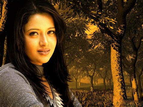 KOLLYWOOD CELEBRITIES SEXY NUDE MASALA PHOTOS AND WALLPAPER GALLERY