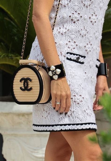 Penelope Cruz Penelopecruzoficial Penelopefalls Nude OnlyFans Photo The Fappening Plus