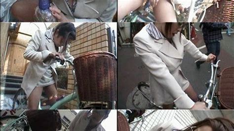 Dildo F While Riding A Bike FWD 903 Full Version High Resolution Pool Club