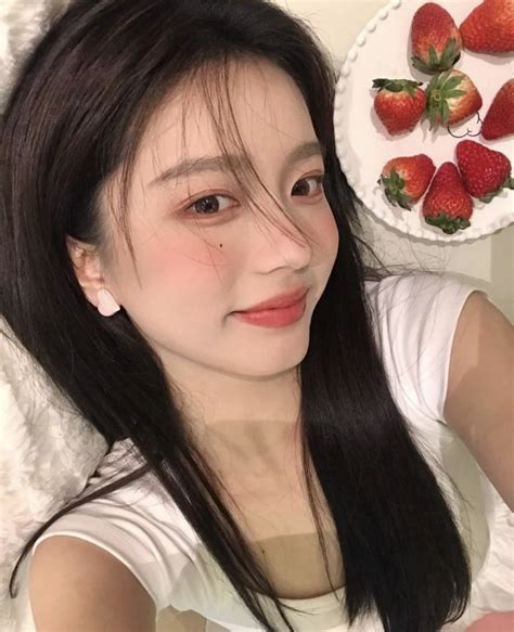 Ch Nh Kho Nh Kh C Gi Ng Jisoo Hot Girl X Trung B Ng I I Fan T Ng G N G P C