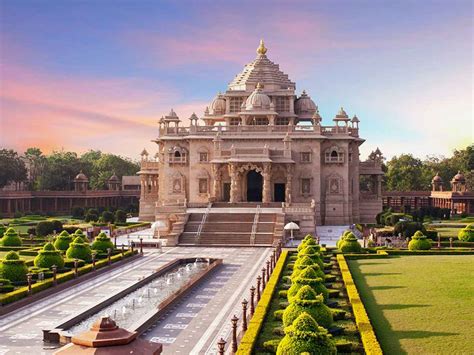 Sarita Udyan To Adalaj Stepwell 5 Best Places To Visit In Gandhinagar