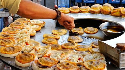 Pakistani Street Food Famous Egg Burgers Karachi Pakistan