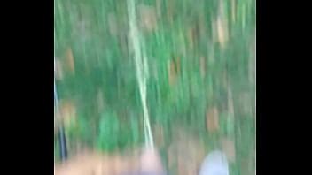 Orinando en público XVIDEOS