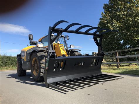 Albutt Fork And Grab Albutt Attachments