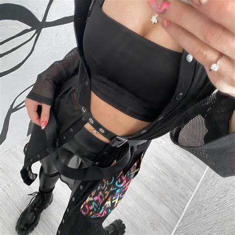 ДИЗАЙНЕР | ОДЕЖДА | ЧЕЛНЫ в Instagram: «🔥NEW🔥 ⠀ Look: 🔝Кардиган (сетка ...