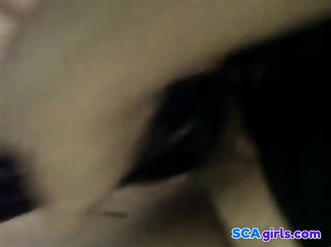 Dansk Kone Leger Med Store Sorte Dildo Og Sutter Husbond Bibi Black