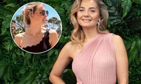 Małgorzata Socha pozuje w bikini Fani zwrócili uwagę na jedno pomponik pl