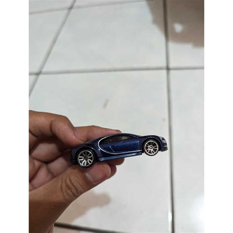 HOT WHEELS 風火輪布加迪 CHIRON BLUE 未鉚接工廠 蝦皮購物