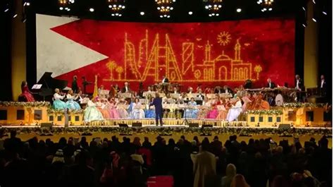 André Rieu تبين عيني live in Bahrain Tabeen Ayni Videos André