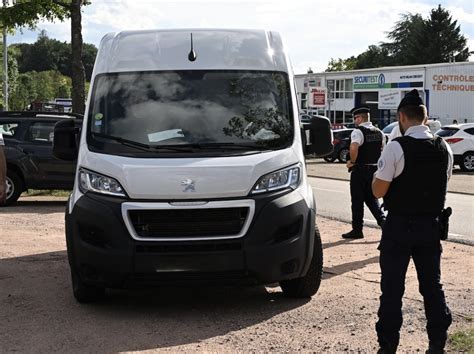 Le Creusot Opération Coup De Poing De La Police Lundi Après Midi