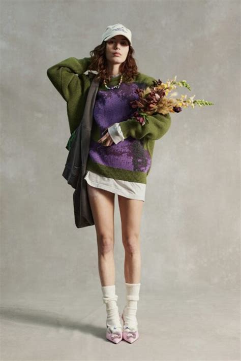 Carne Bollente Tells The History Of Sex Collateral