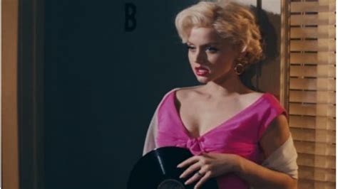 Netflix Tard Una D Cada En Producir Blonde