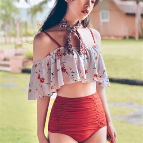 Bộ bikini 2 mảnh hoa lá 8837 Shopee Việt Nam