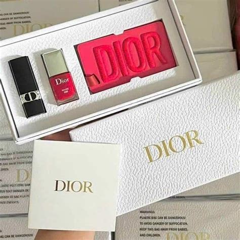 bo qua tang cao cap dior rouge  mon