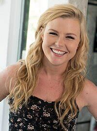 Nicole Clitman Pleasures Older Dude In The Bathroom Photos Marcus London MILF Fox