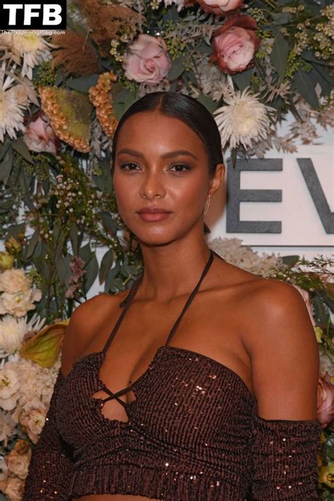 Lais Ribeiro Lalaribeiro Girib Laisribeiro Nude Onlyfans Photo The Fappening Plus