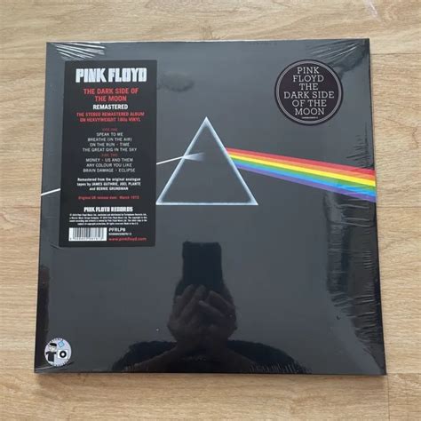 แผ่นเสียง Pink Floyd ‎ The Dark Side Of The Moon Vinyl Album