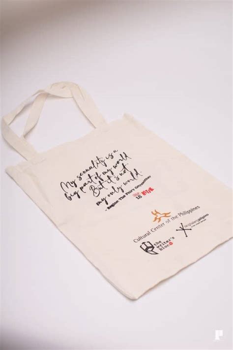 VLF Hitik Tote Bags With Iconic Lines From Featured Films REGINE THE FAIRY GAY MOTHER